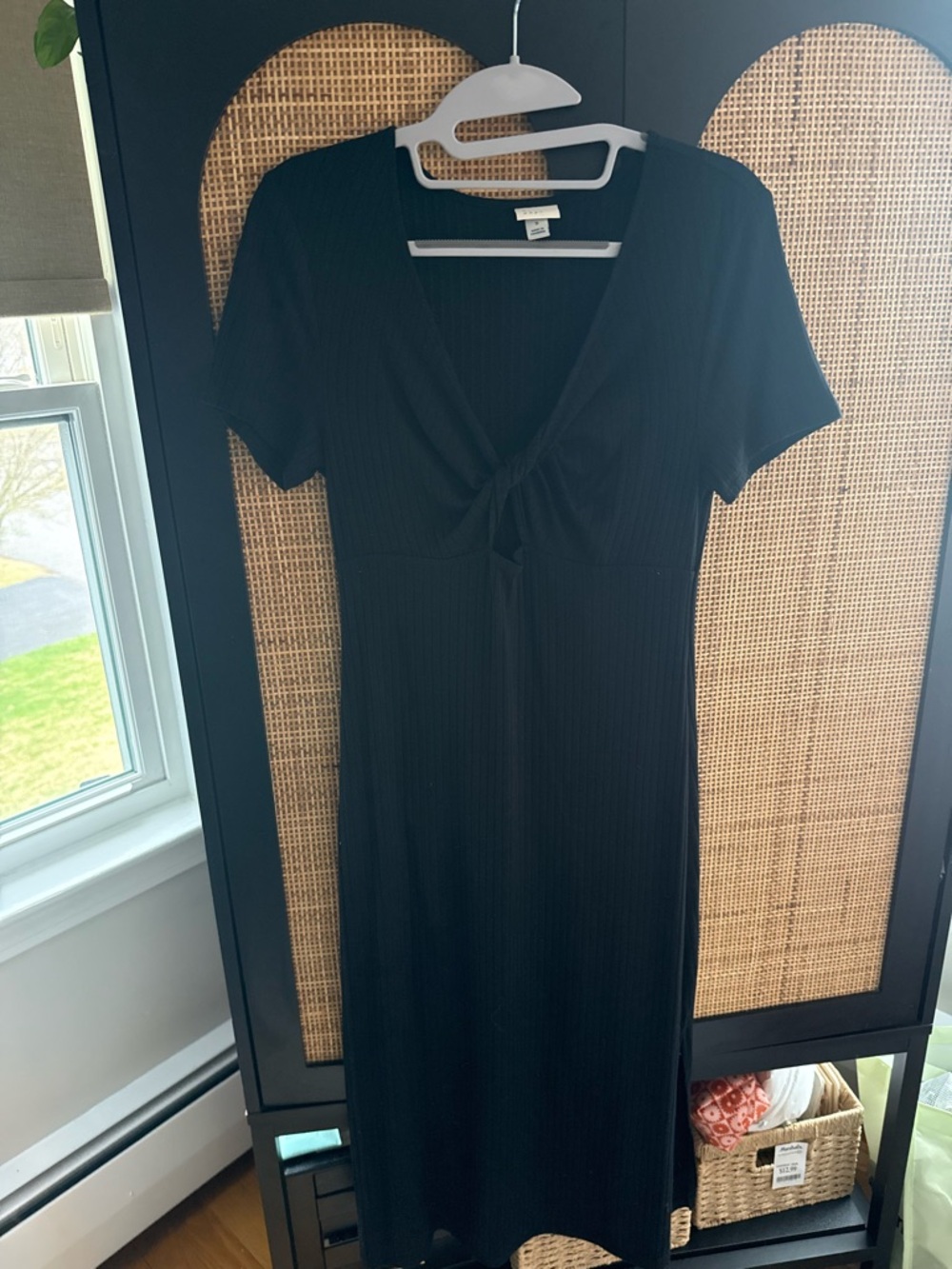 Women's Black Knot-Front Midi Dress